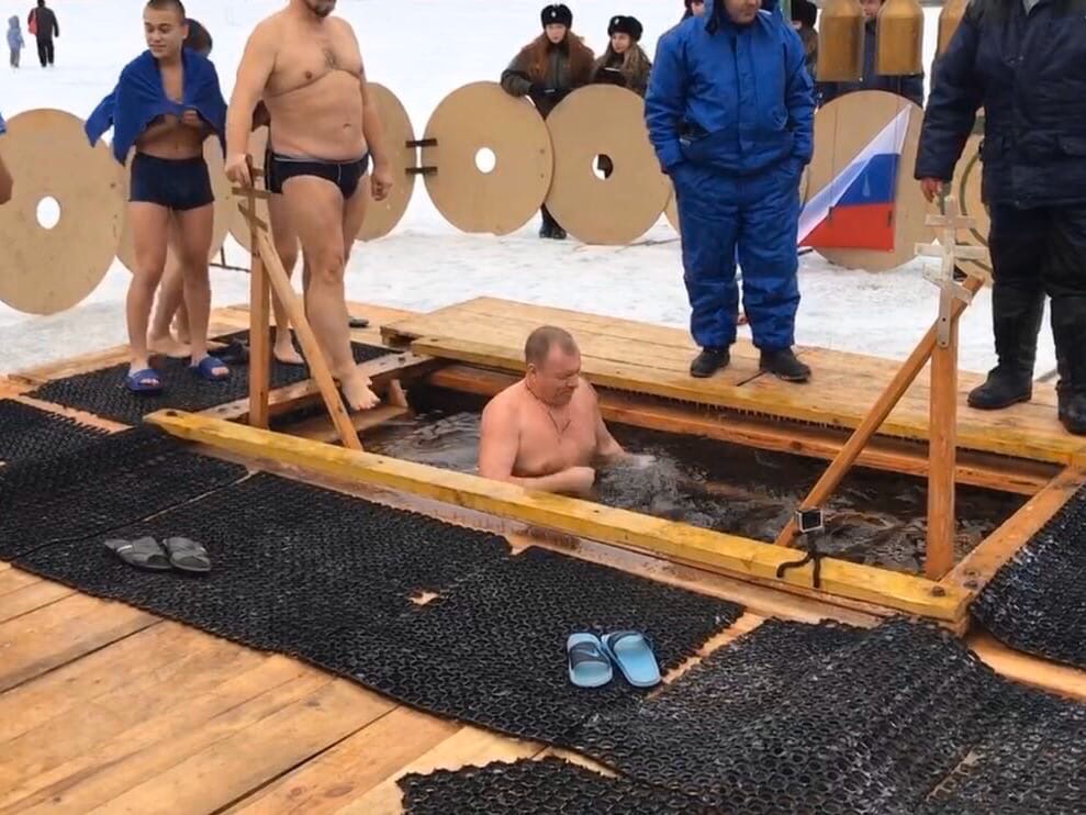 Волгоградцев оставили без палаток с обогревом на Крещение