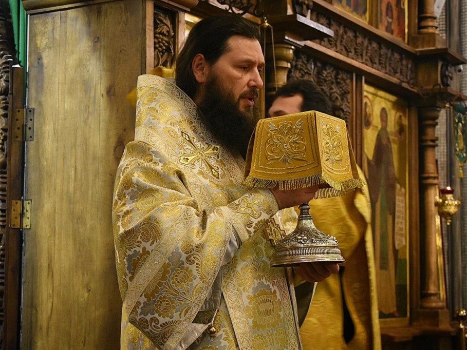 Рождество Христово: митрополит Волгоградский и Камышинский проведет божественную литургию в Казанском соборе