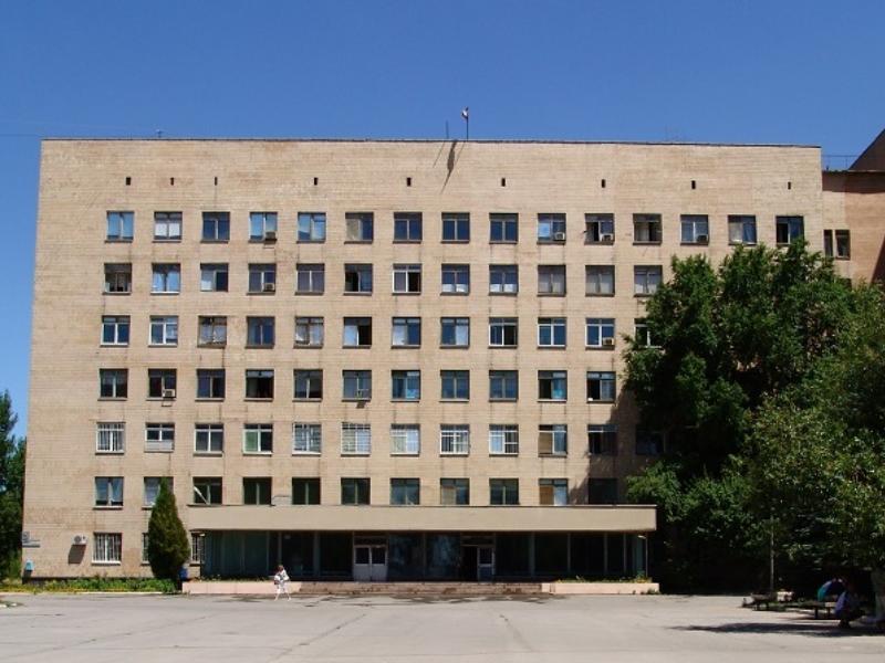 Больница Фишера в Волжском стала ковидным госпиталем 