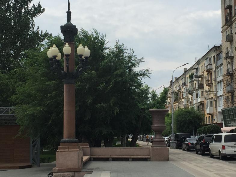 Евро в Волгограде уже продают почти по 95 рублей