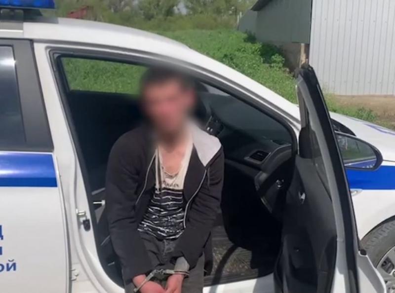 Рецидивист угнал машину и не заплатил за бензин в Волгоградской области