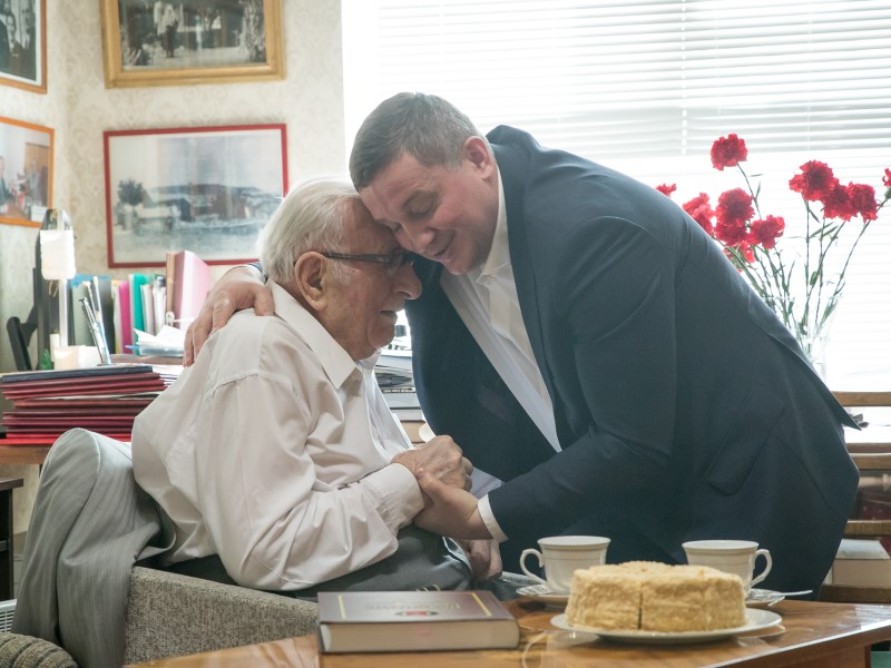 Родился 23 августа, умер 2 февраля: губернатор Андрей Бочаров выразил соболезнования в связи с гибелью Максима Загорулько