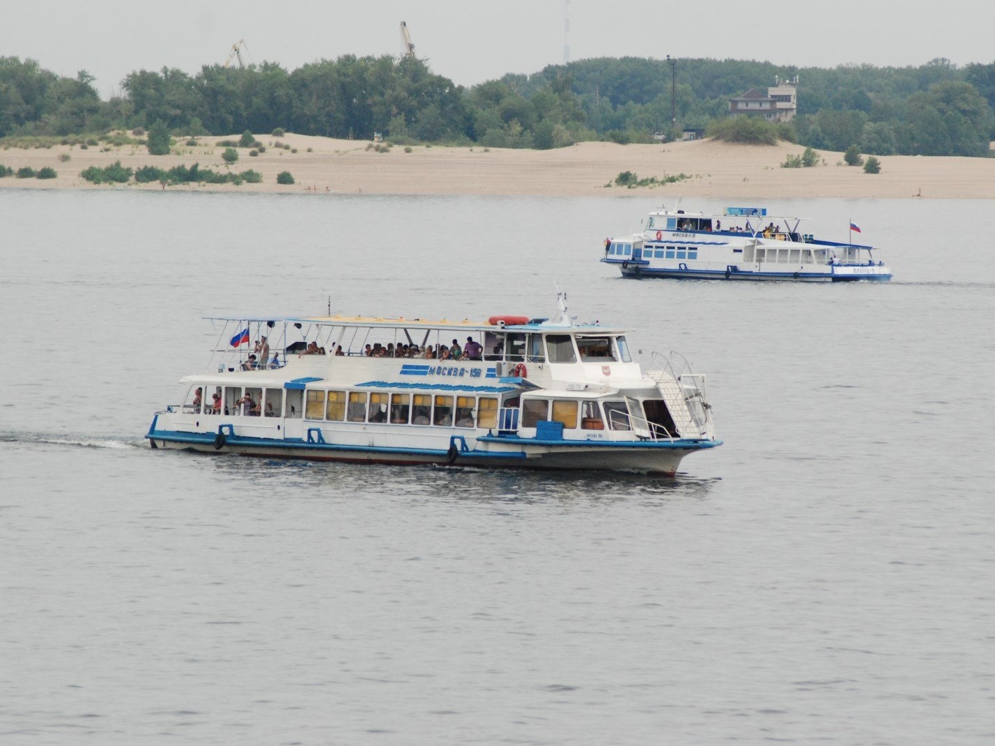 До 4 ноября: в Волгограде прекращают работу речные трамвайчики