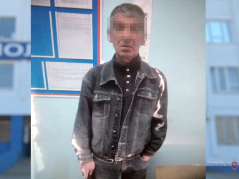 Волгоградец просто так напал на прохожего на улице с ножом