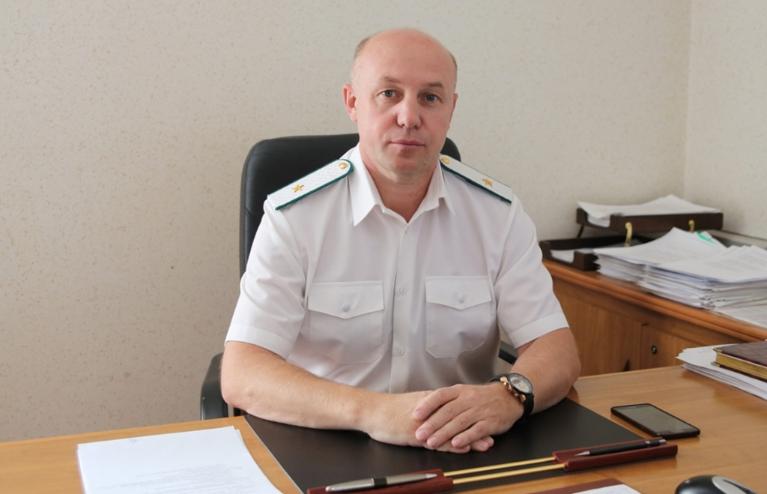 Астраханский губернатор уволил чиновника, «засветившегося» в коррупционном скандале в Волгограде