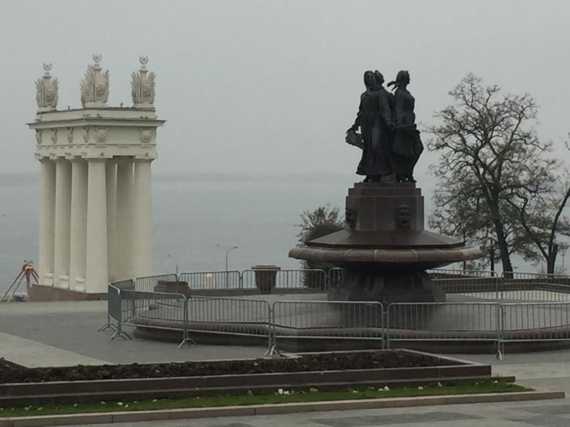 В центре Волгограда отреставрировали ротонду на Набережной 