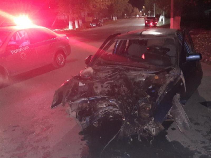 В Волгоградской области юнец  без прав на «двенашке» отправил себя и трех пассажиров на больничные койки  