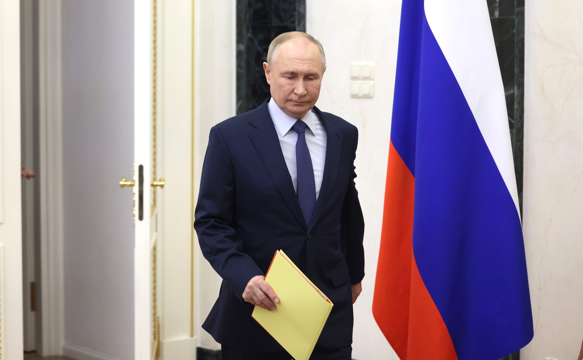 Президент России прибыл с визитом в Волгоград Президент России прибыл с визитом в Волгоград