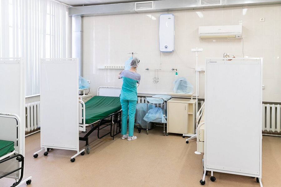 Еще 1000 коек готовят в больницах Волгограда для приема больных коронавирусом