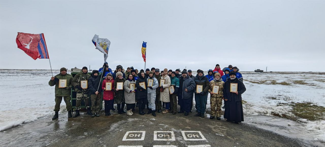 В Волгограде прошла акция «Выстрел Победы» в поддержку СВО