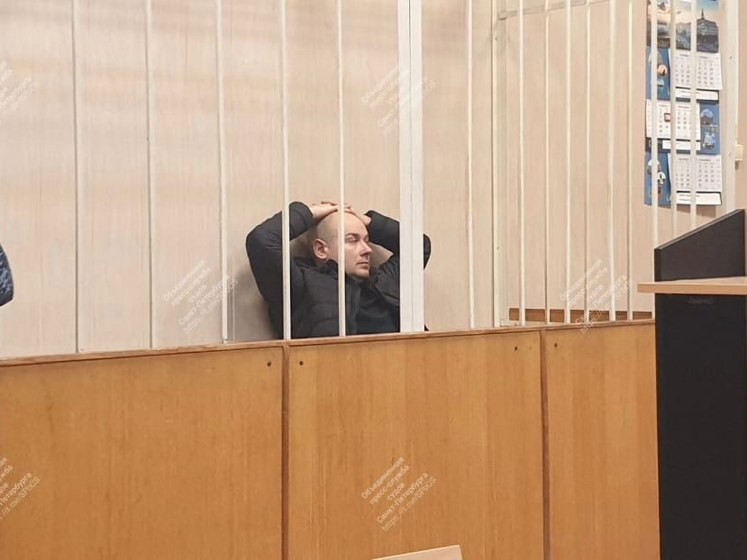 В Питере преступник из Волгограда насмерть сбил росгвардейца, параллельно названивая в службу спасения