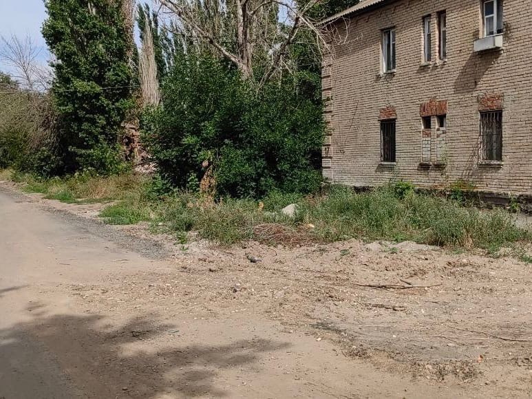 Перекопали отремонтированную на днях улицу в Волгограде