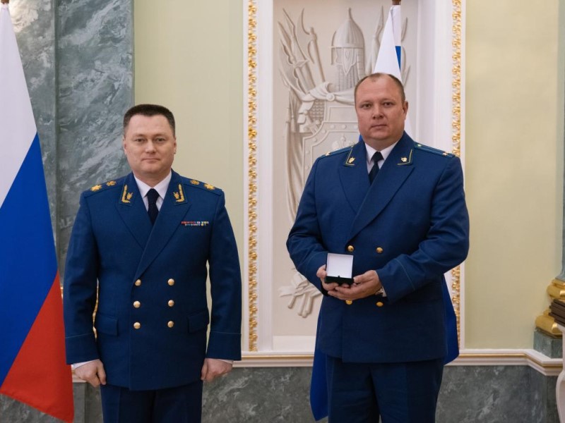 Волгоградца наградили за эффективное лишение людей свободы и репутации