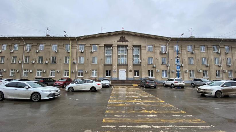 Спикер Волжской гордумы уходит в отставку, его место займет мэр Игорь Воронин