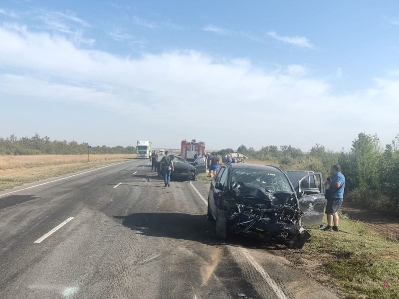 МВД и СК делят «популярное» ДТП с погибшим и шестью пострадавшими 