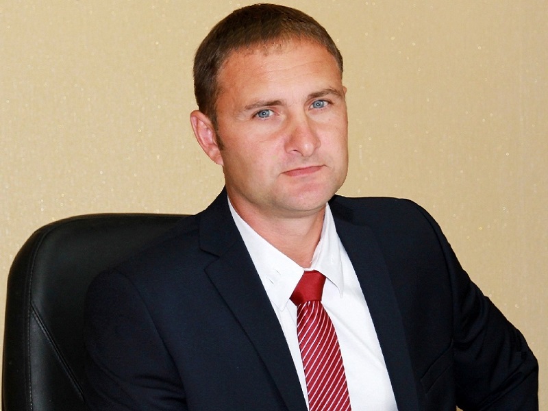 Глава из района Волгоградской области отправился в колонию за смерть ребенка в фонтане