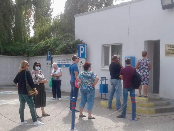 «Надо было на выборы ходить»: подчиненный мэра Воронина поиздевался над больной женщиной