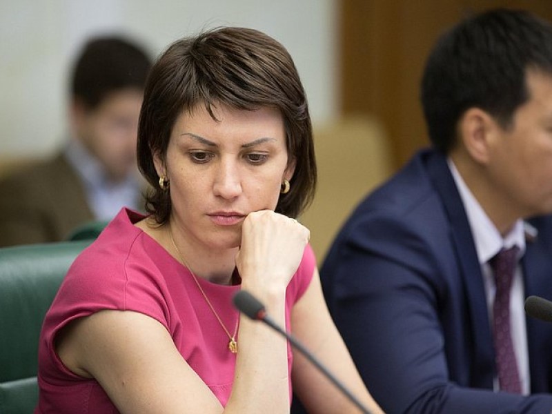 Экс-сенатор и олимпийская чемпионка Татьяна Лебедева празднует 45-летие